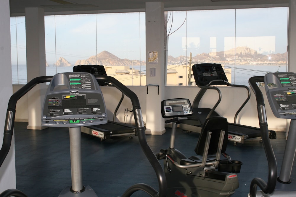 Sunrock Hotel & Suites 21/50