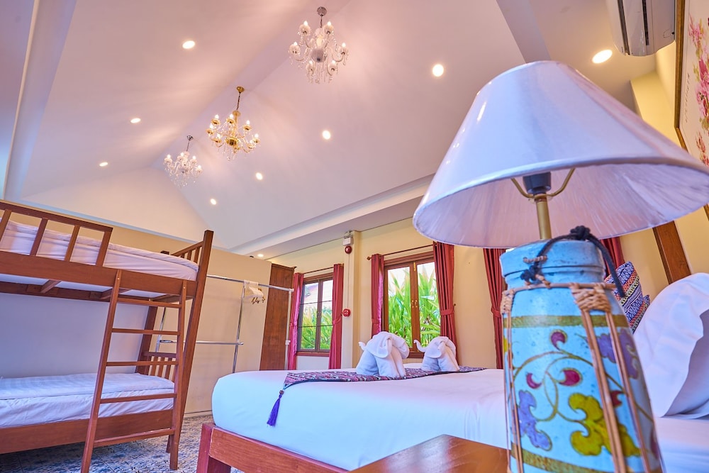 Huean Kham Hom Resort 40/72