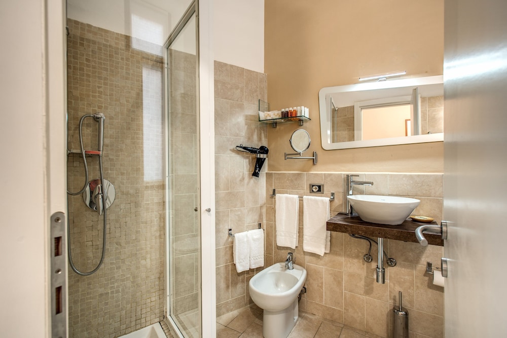 Suite Santa Tecla 47/53