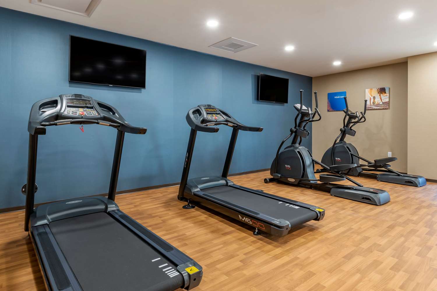 Comfort Suites Camp Hill Harrisburg West 21/29