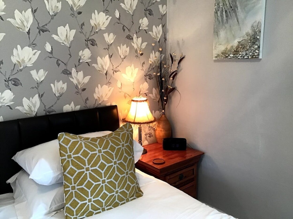 The Collingdale Guest House 34/50