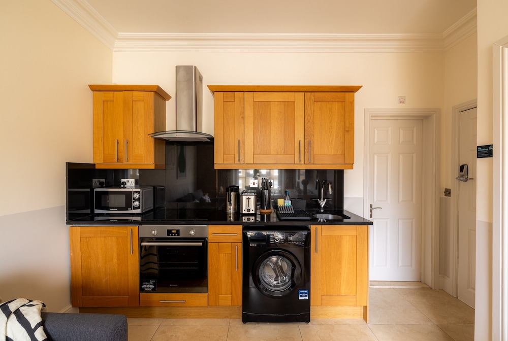 Courtfield Gardens Apartments 43/50