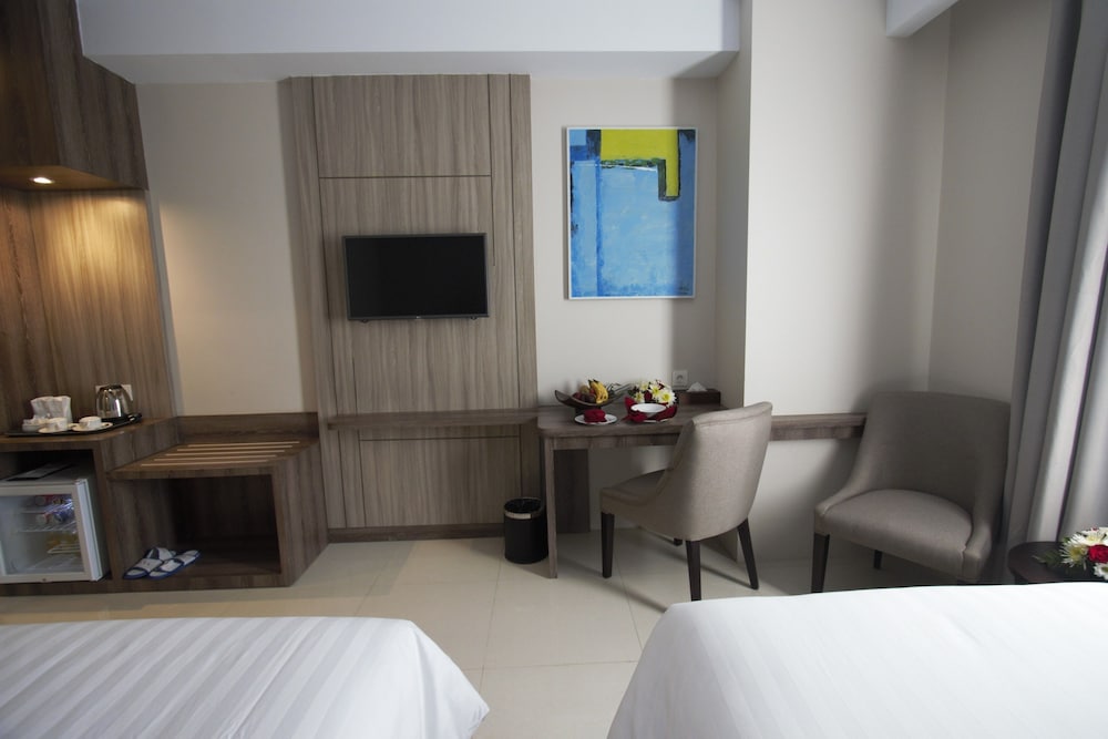 TARA HOTEL 20/46