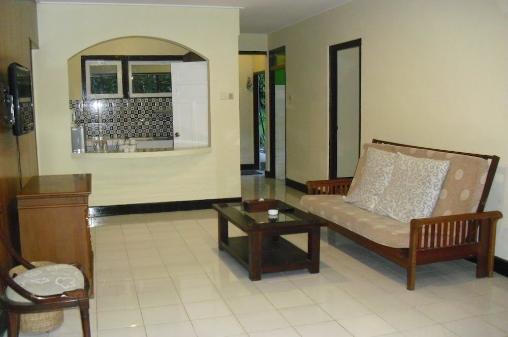 Puncak Pass Resort 36/76