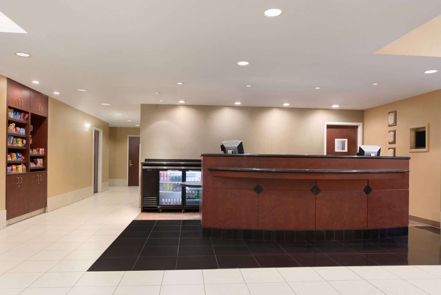 Hawthorn Suites By Wyndham College Station 7/60