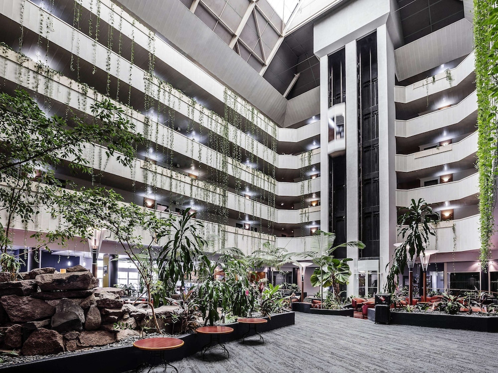 Novotel Darwin CBD 39/64