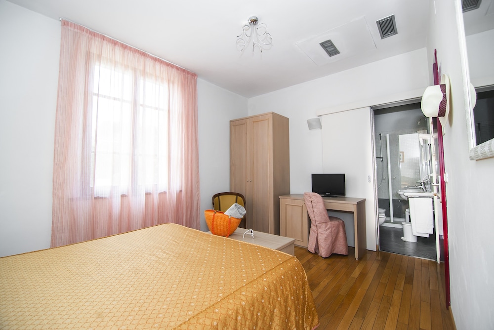 Hotel La Colonna 24/60