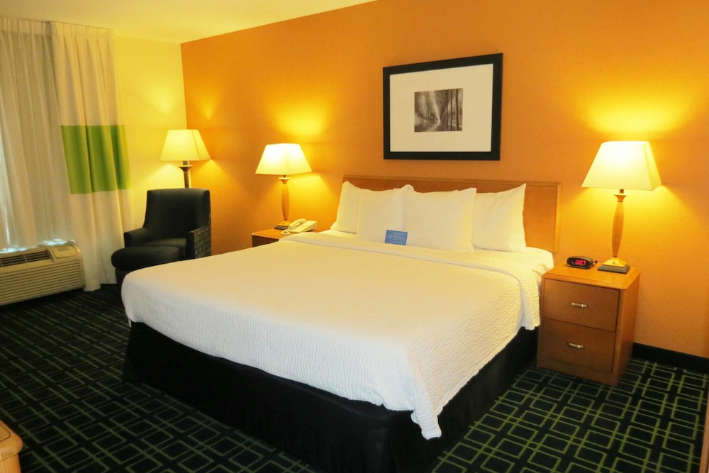 Fairfield Inn Suites By Marriott Mt Vernon Rend Lake 11/39