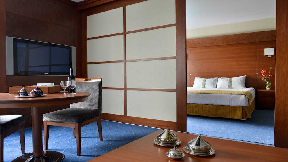 Holiday Inn Istanbul City 32/77