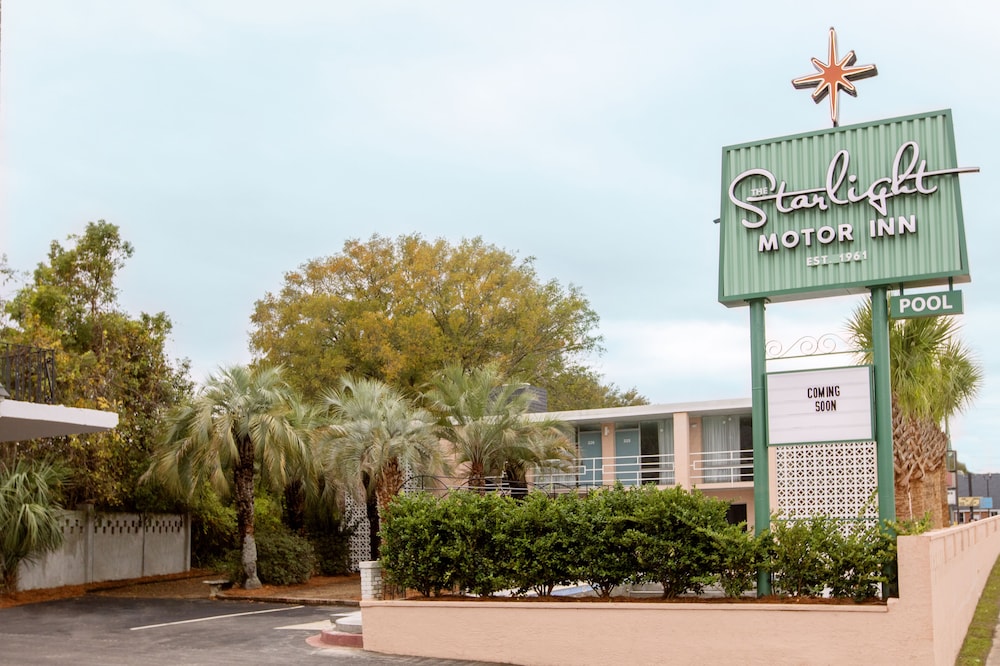 The Starlight Motor Inn 2/44