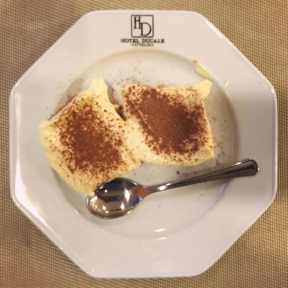 Ducale Hotel 24/48