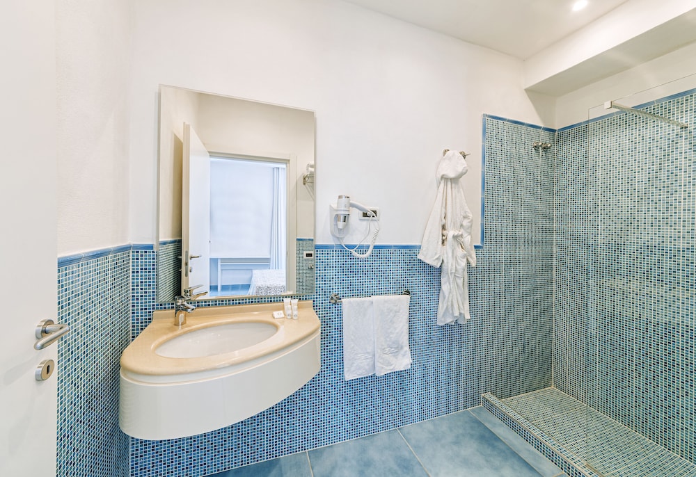 Regina Palace Terme Formerly Best Western Regina Palace Terme 43/45