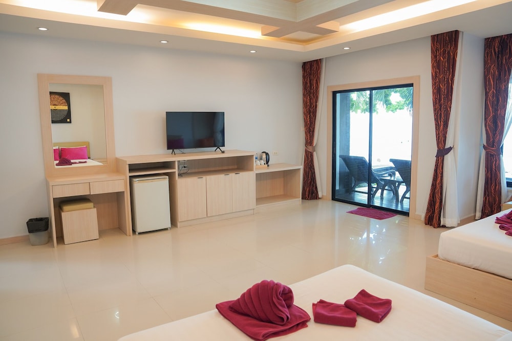 Silver Sand Samed Hotel & Resort 23/44