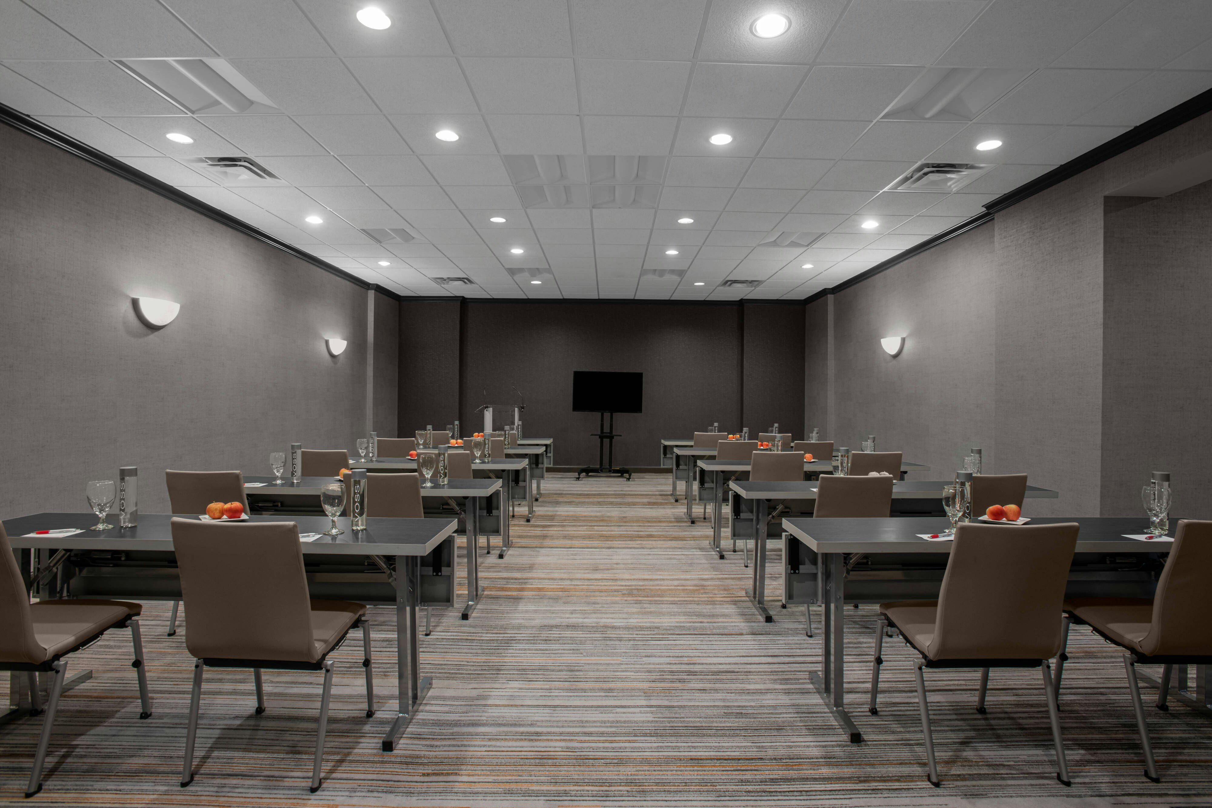 Pittsburgh Marriott North 18/24