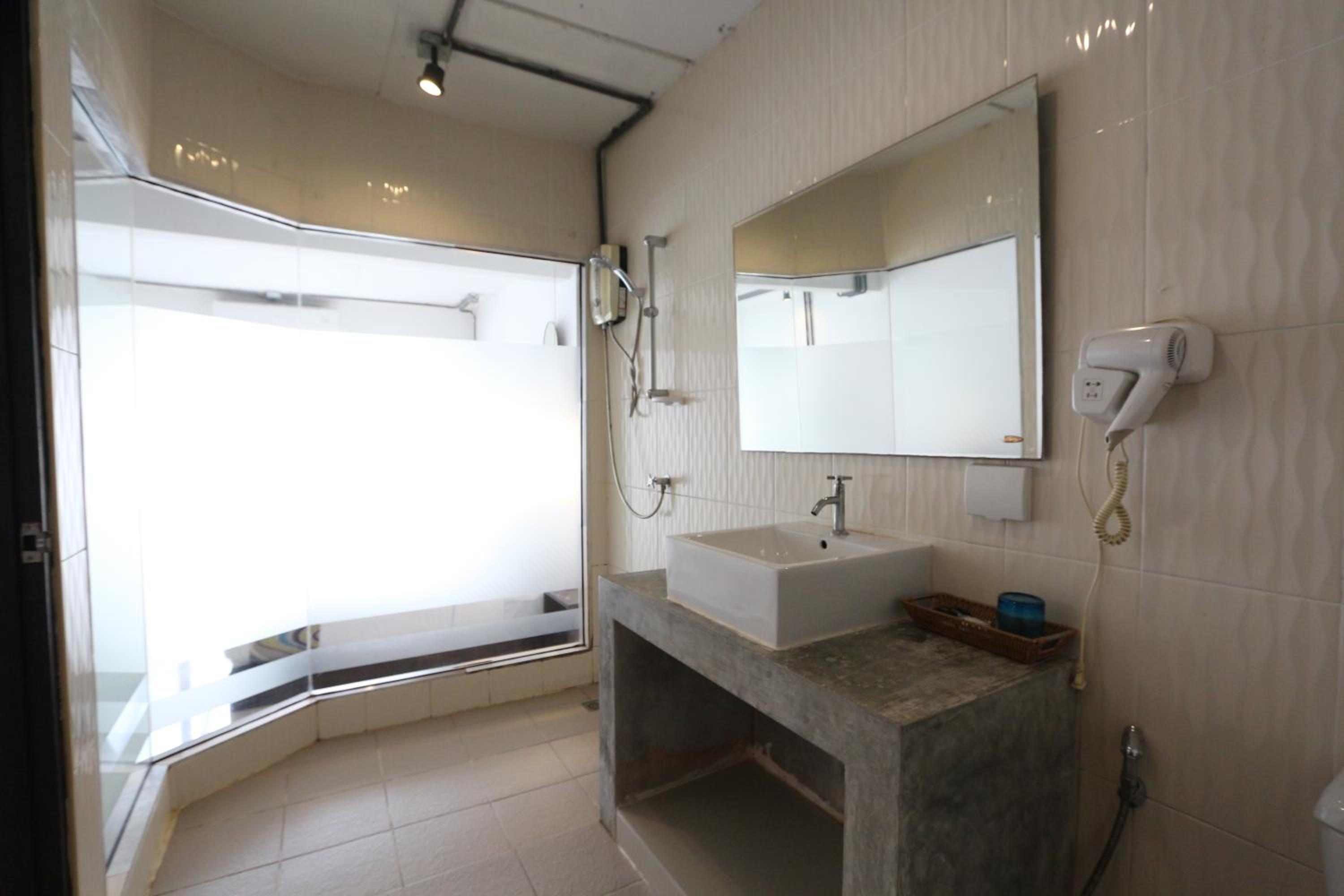 Zen Rooms Nanai Phuket 79/79