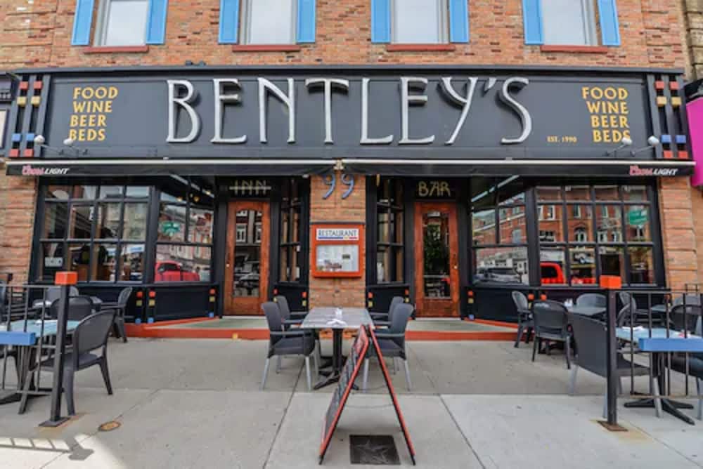 Bentley S Inn 2/50