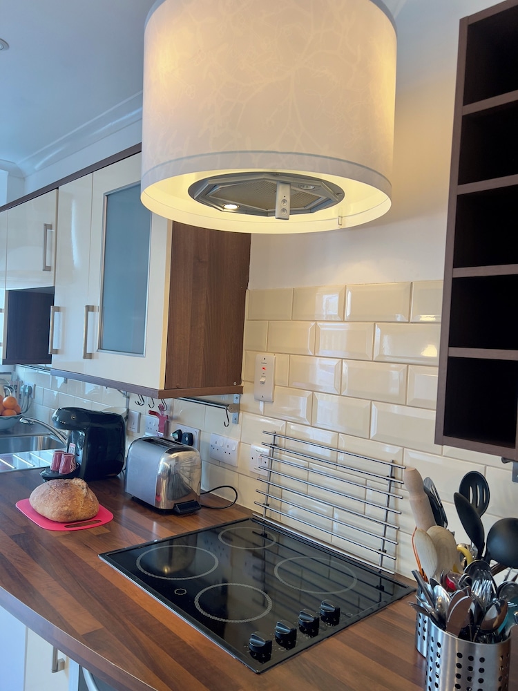 Crieff Armoury Luxury Self Catering Apartment 3/36