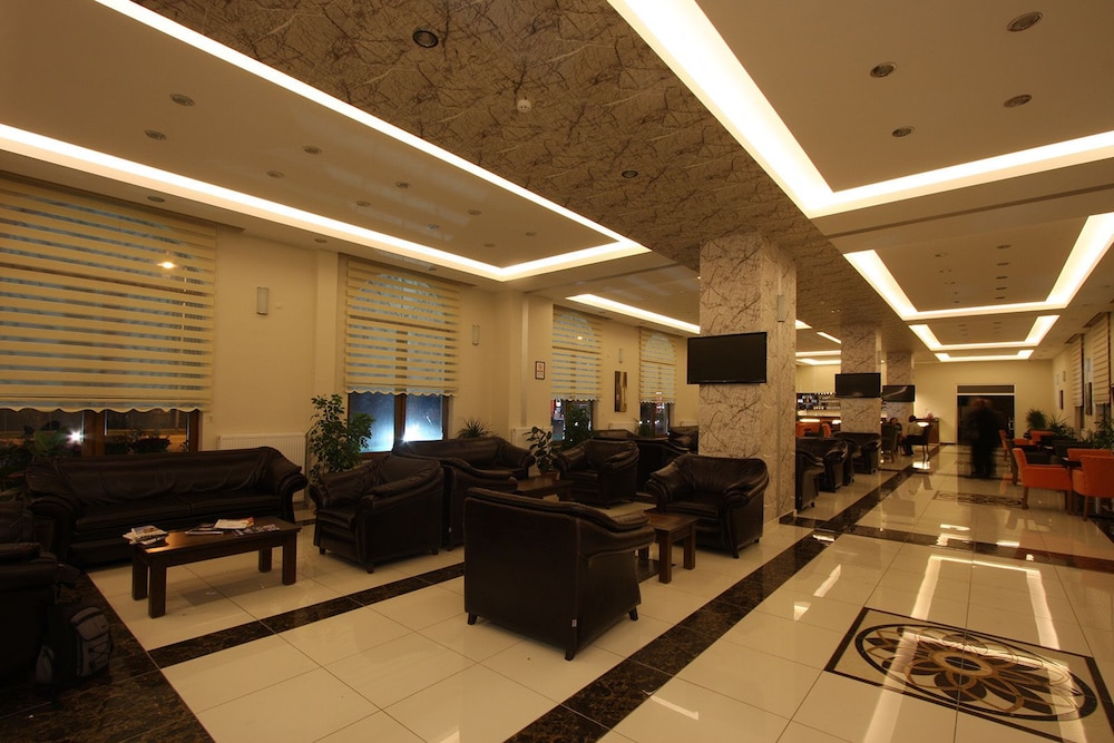 Royal Bilgic Hotel 20/35