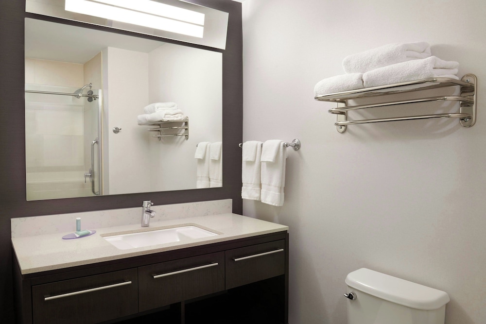 Towneplace Suites by Marriott London 57/58