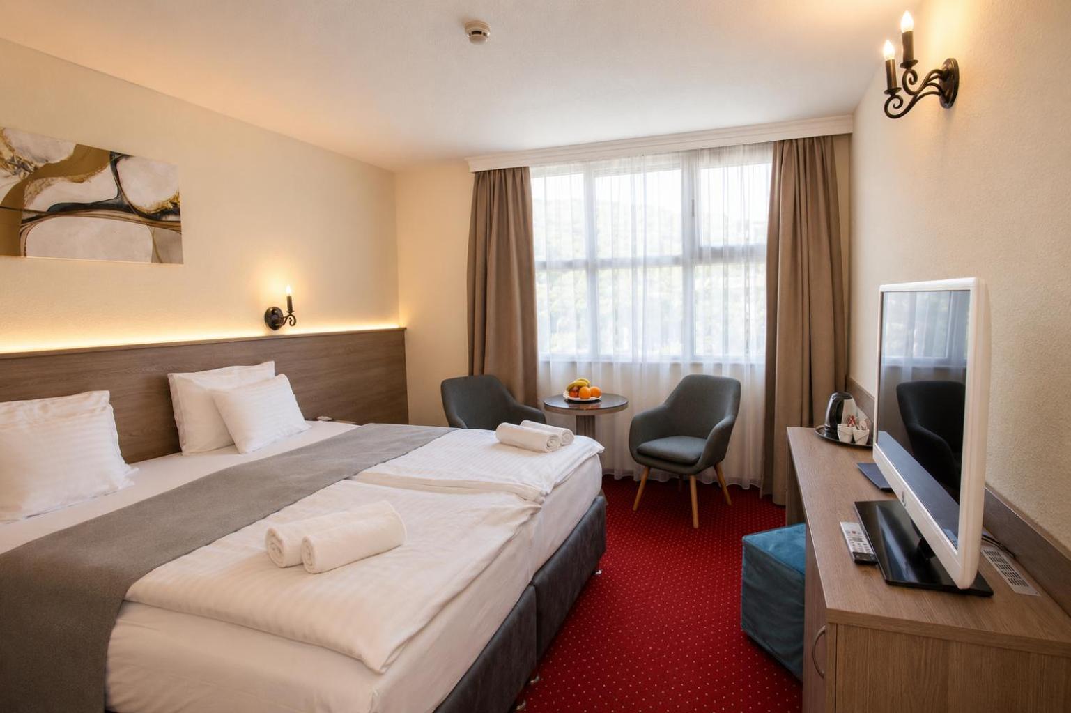 غرفة بسرير مزدوج أو سريرين منفصلين، Mediterran Hotel 2/4