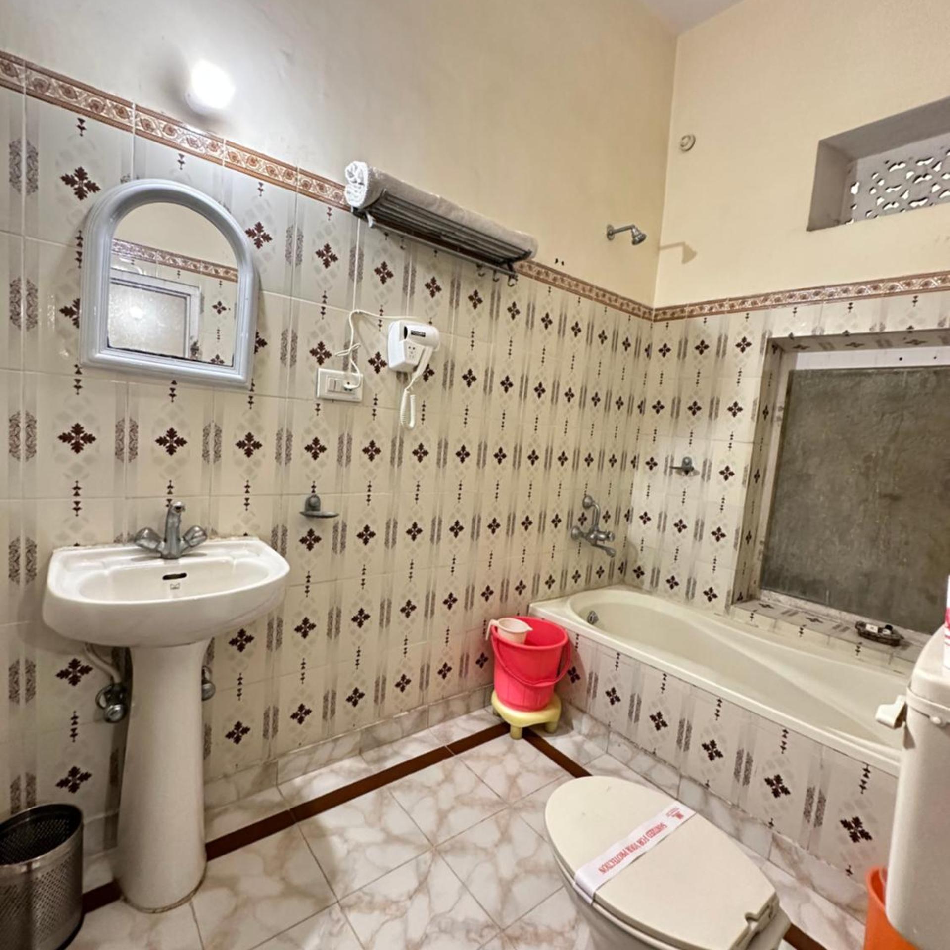 Rawla Mrignayani Palace 66/67