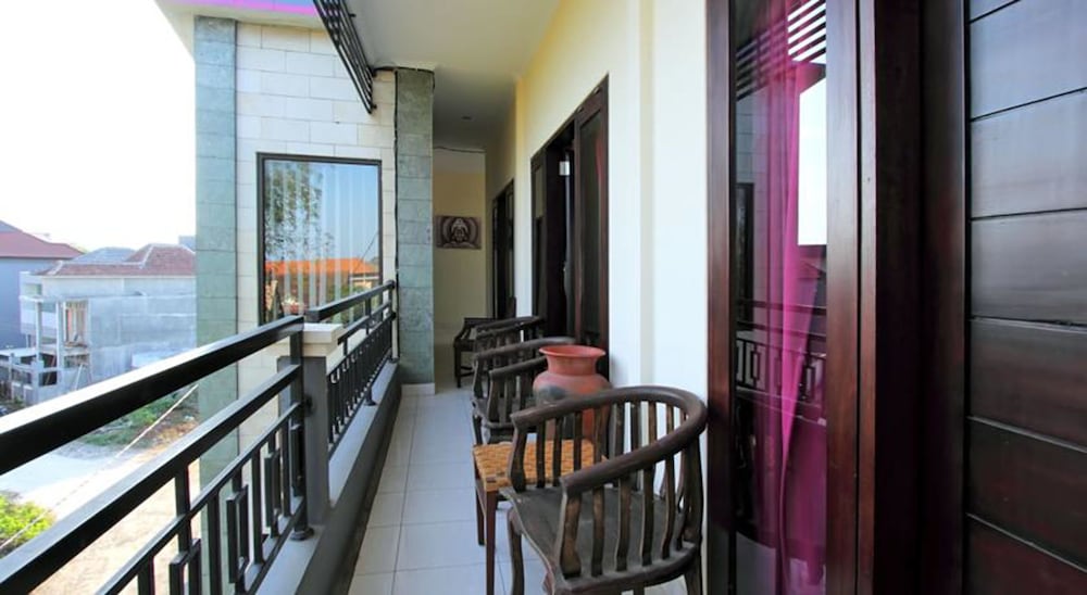 Ramantika Bali House 4/61