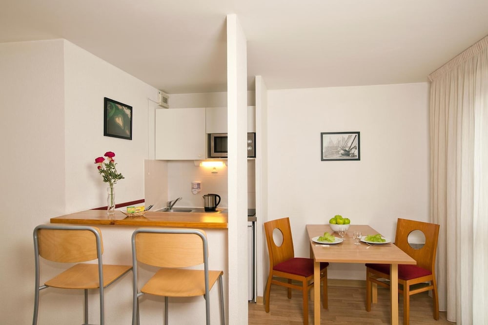 Sejours Et Affaires Angers Atrium 40/51