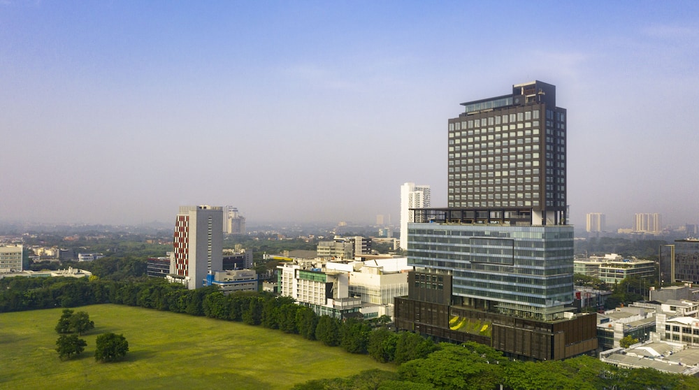 Trembesi Hotel BSD 46/50