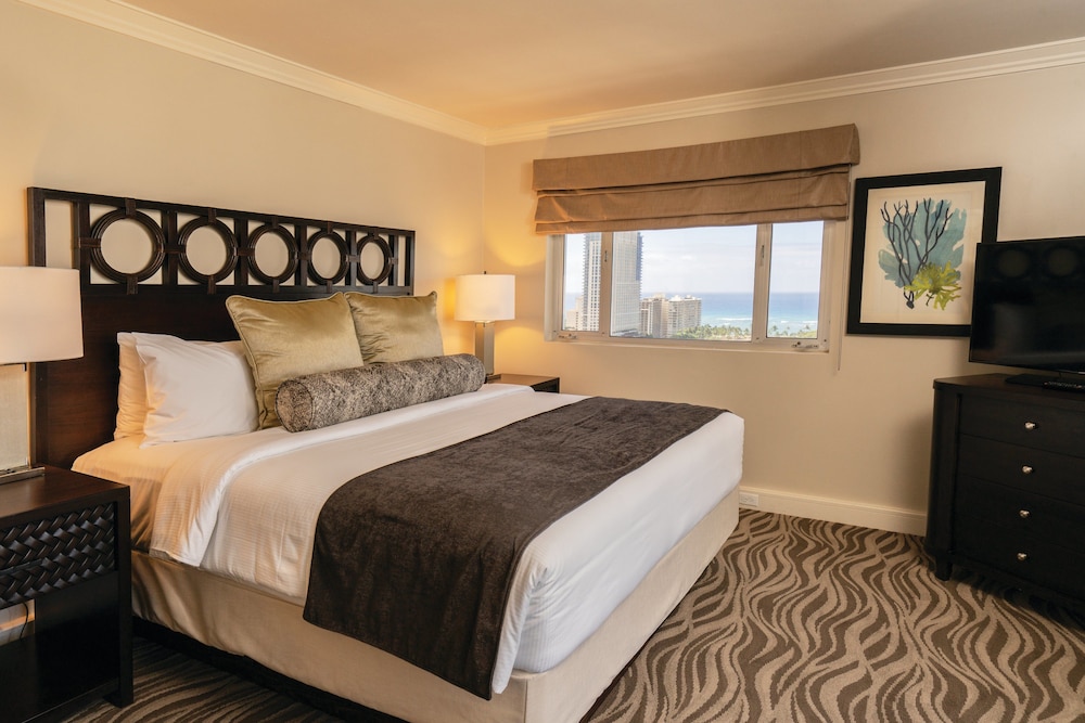 Club Wyndham Royal Garden at Waikiki 17/53