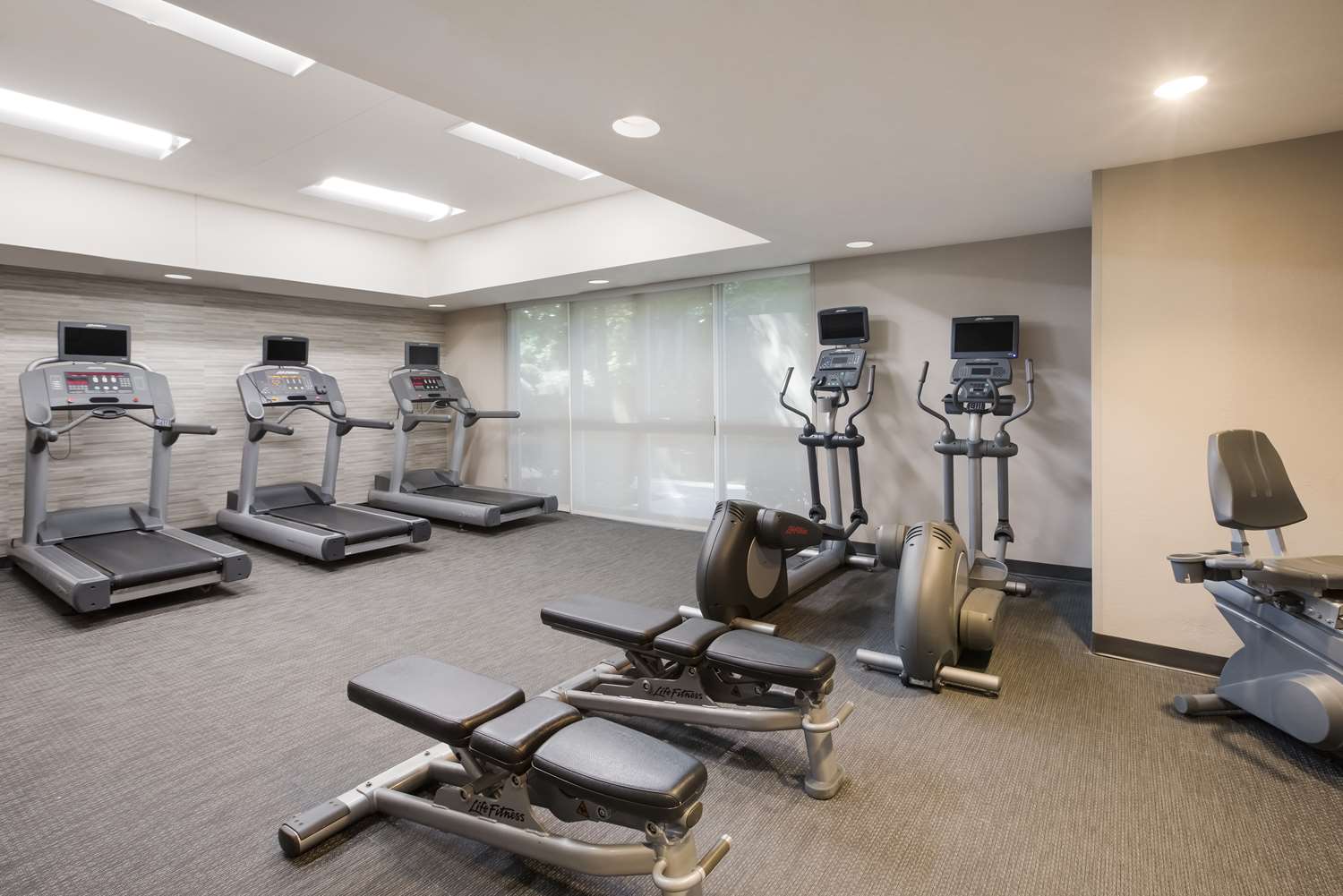Sonesta Select Atlanta Midtown Georgia Tech 20/52