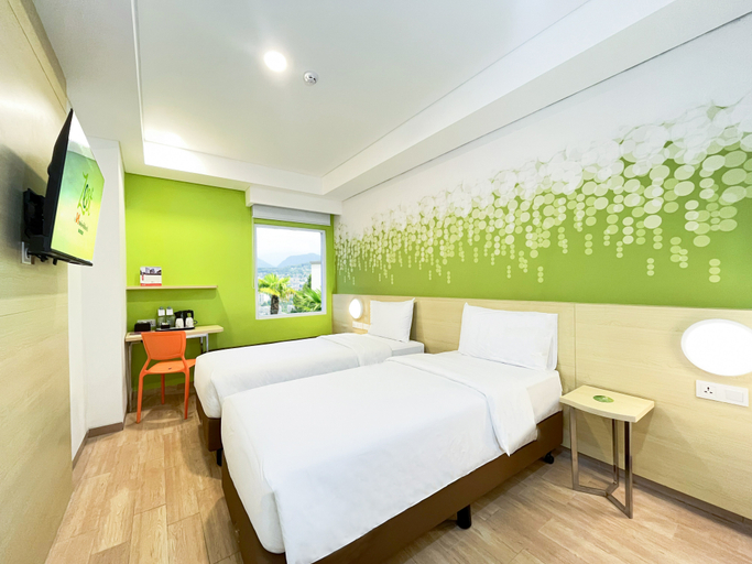 Zest, Twin Beds