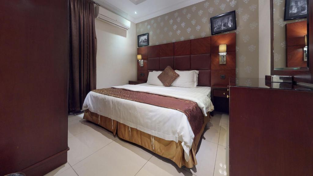 هابي بيتش البساتين(Shati Albasateen Serviced Apartments) 14/25