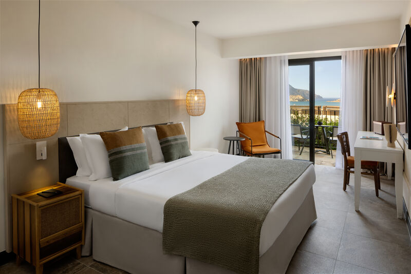 Cozy, Sapphire, Suite, Private Pool