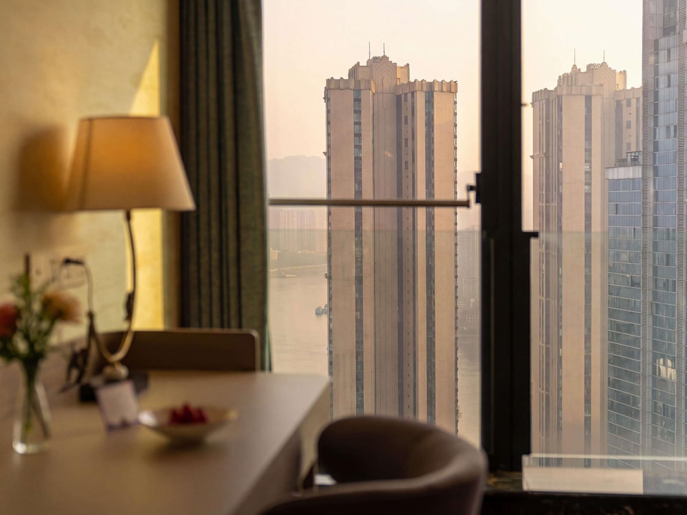 Mercure Chongqing Downtown 37/73