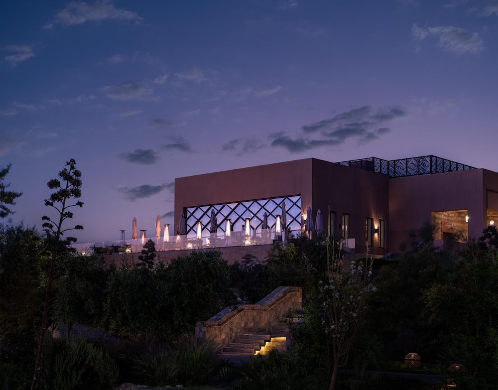 Anantara Al Jabal Al Akhdar Resort 4/80