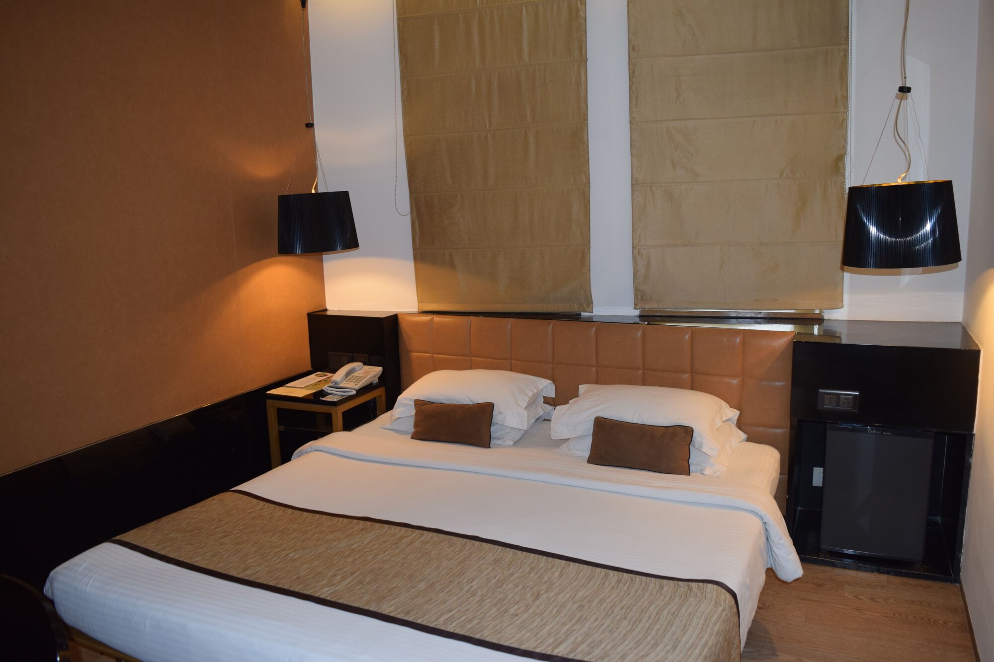 STANDARD, DOUBLE BED