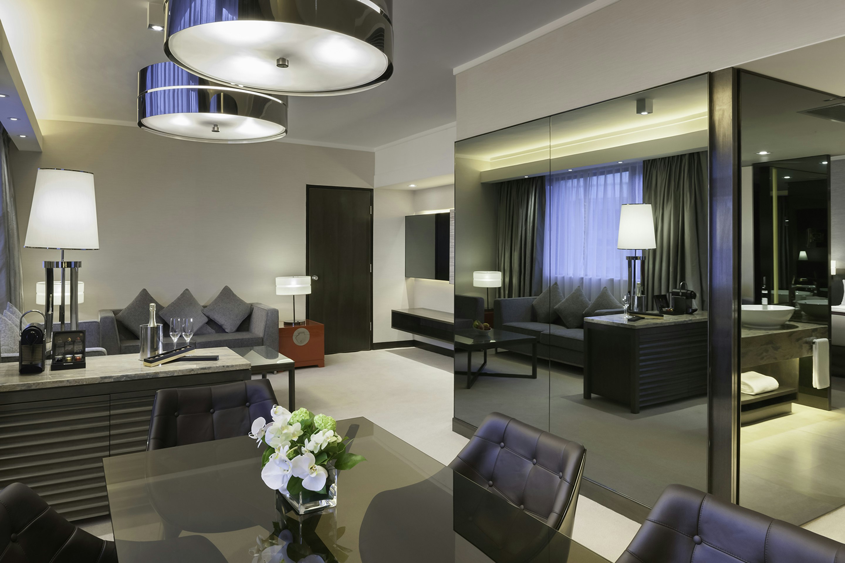 Gateway Hotel 26/50