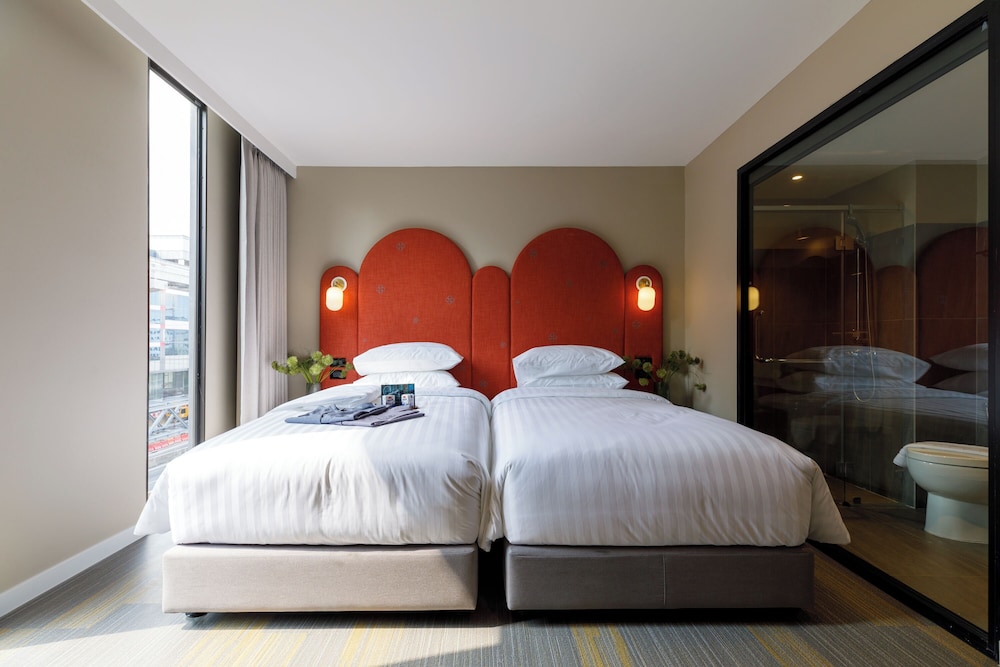 Benjarong Hotel Bangkok 18/50