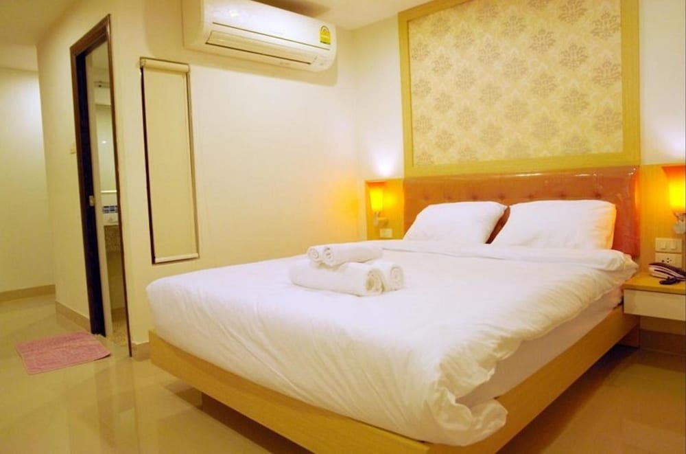 Juzi Hotel 25/57