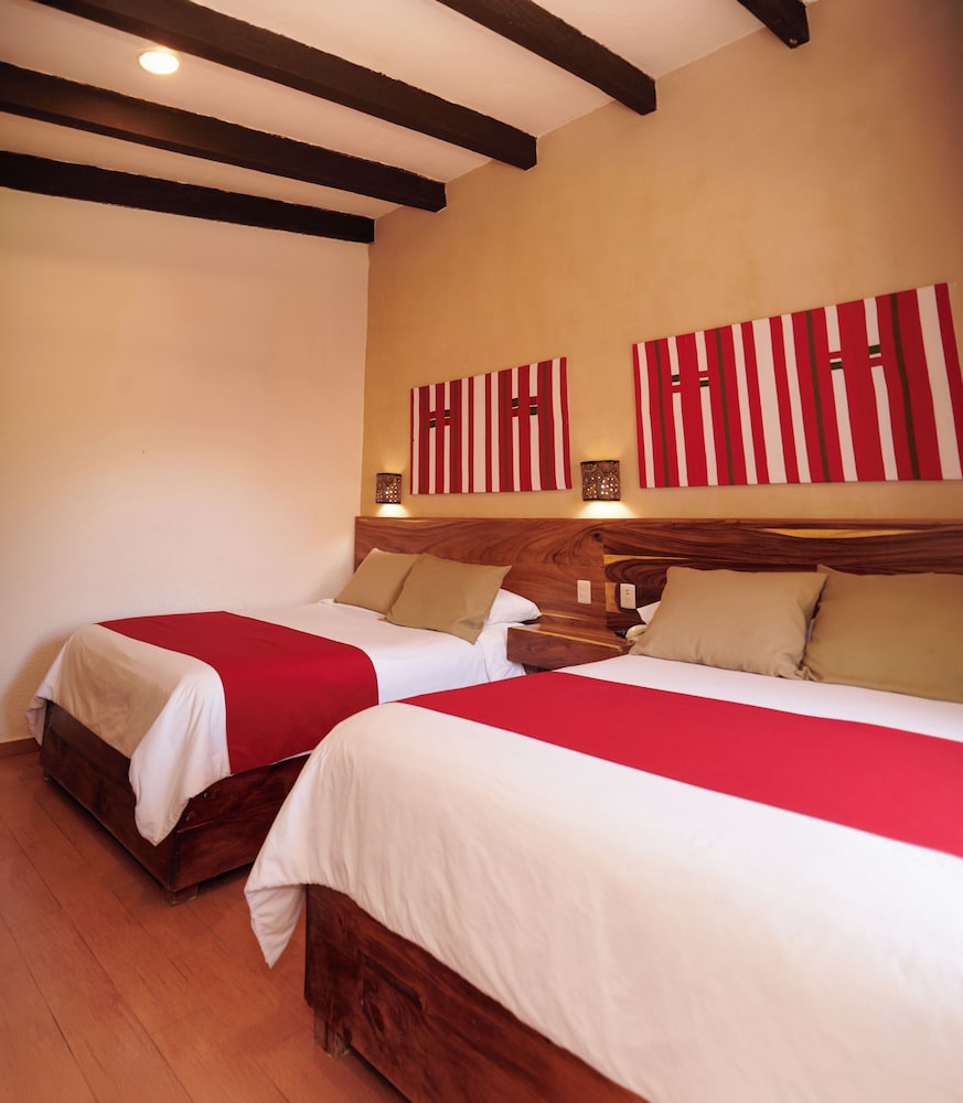 Mansion del Valle 17/50