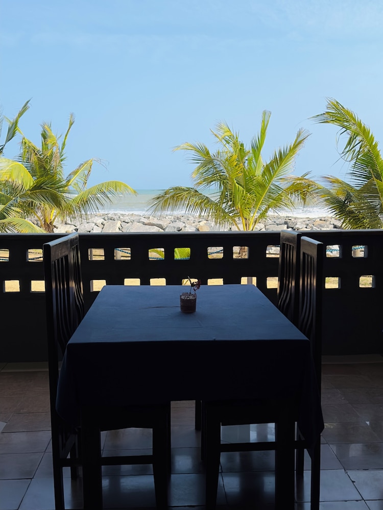Elmina Bay Resort 37/50