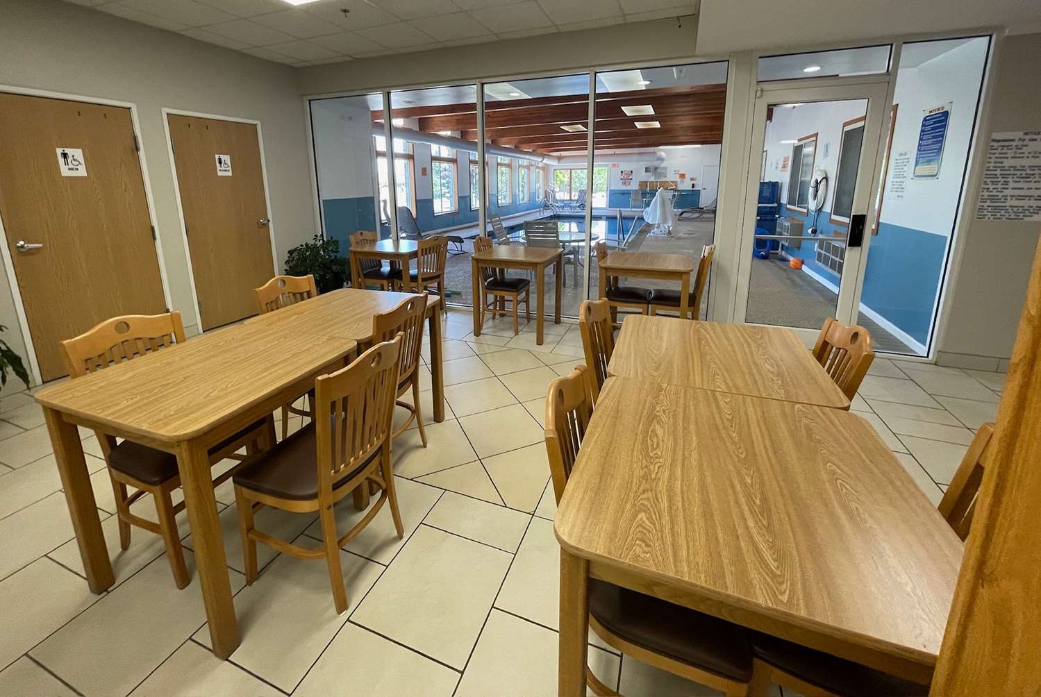 Days Inn by Wyndham Imlay City 30/48