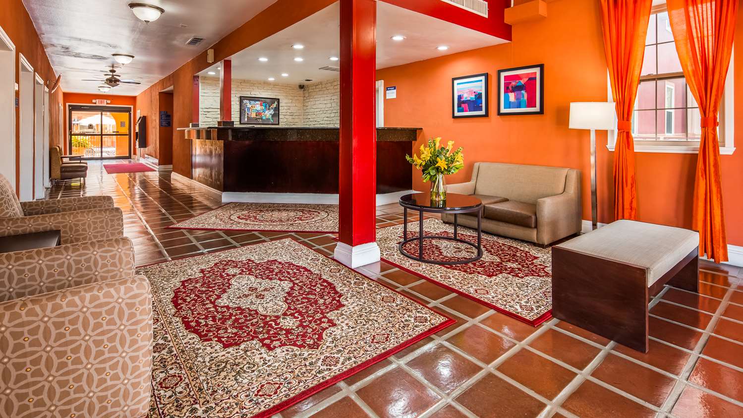 Lobby at Motel6 Dallas, TX - Downtown, DALLAS - TX