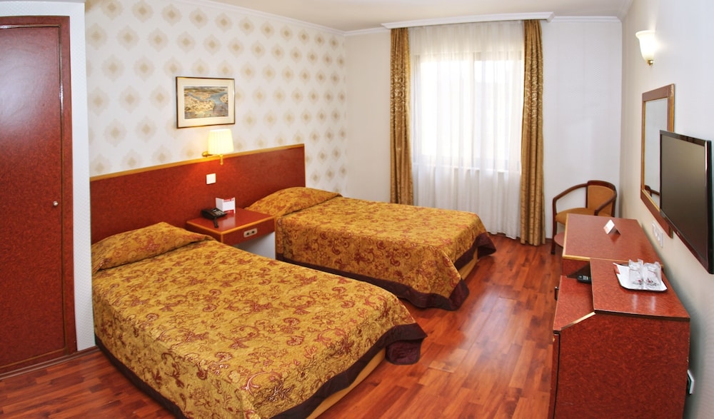 Hotel Orient Mintur 37/73