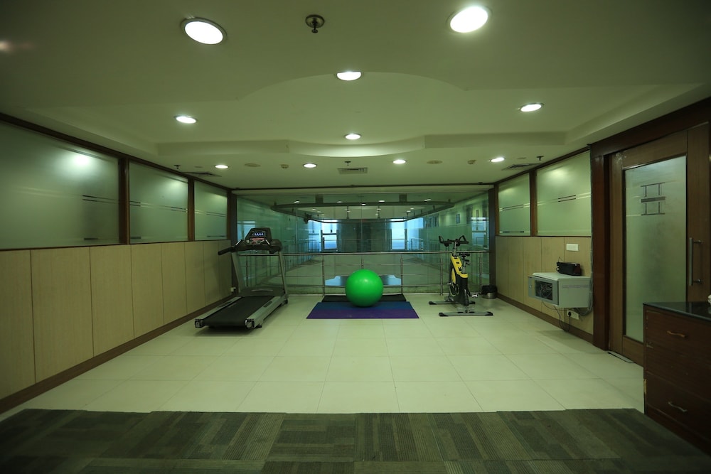 Hyphen Business Hotel 31/50
