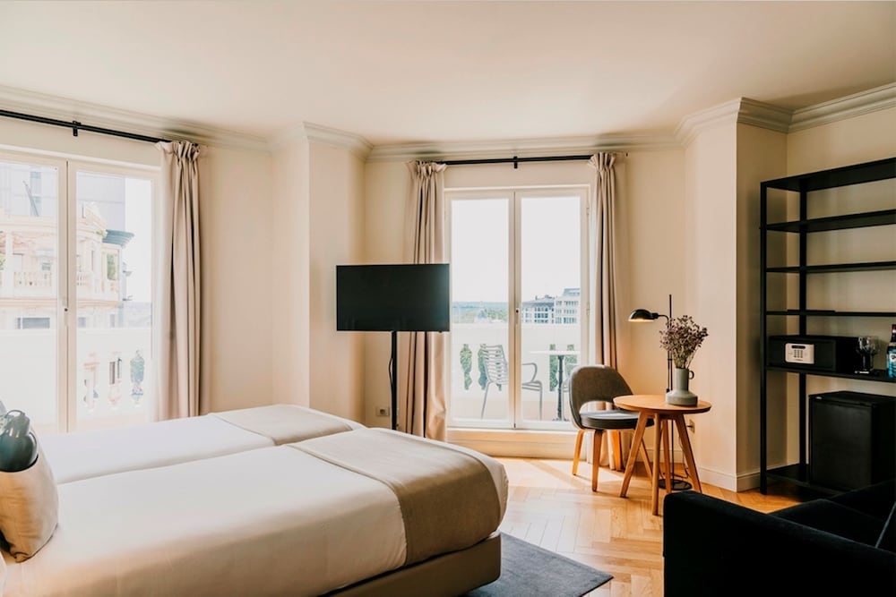 Dear Hotel Madrid 19/69