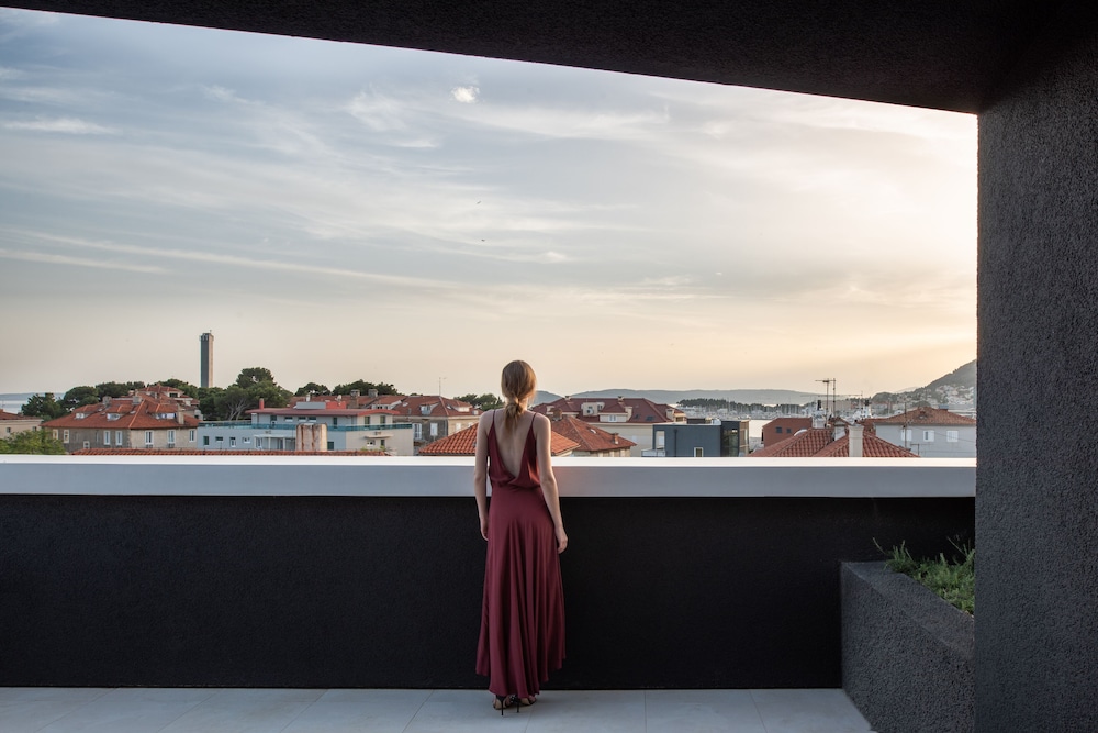 Briig Boutique Hotel 63/72