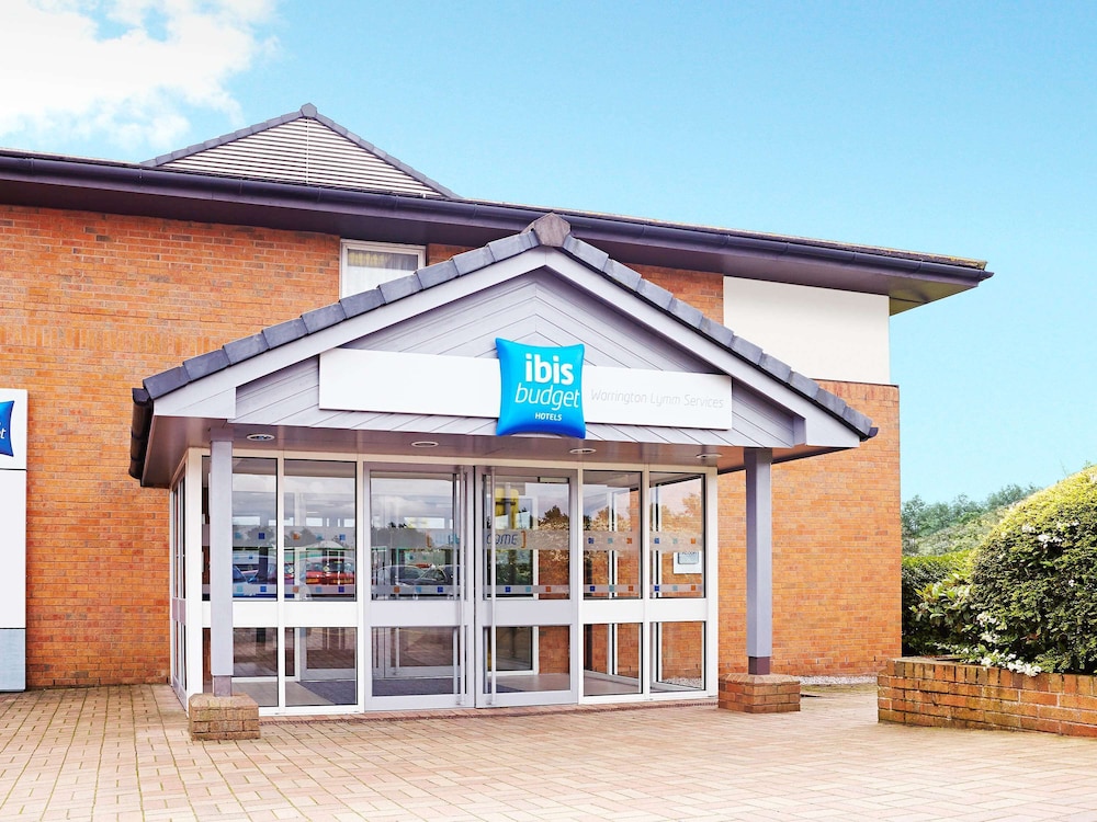 Ibis budget Warrington Lymm Services 1/33