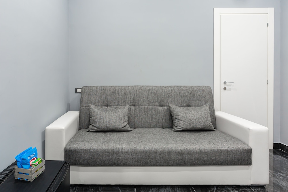 Hotel Bella Napoli Suites 44/67