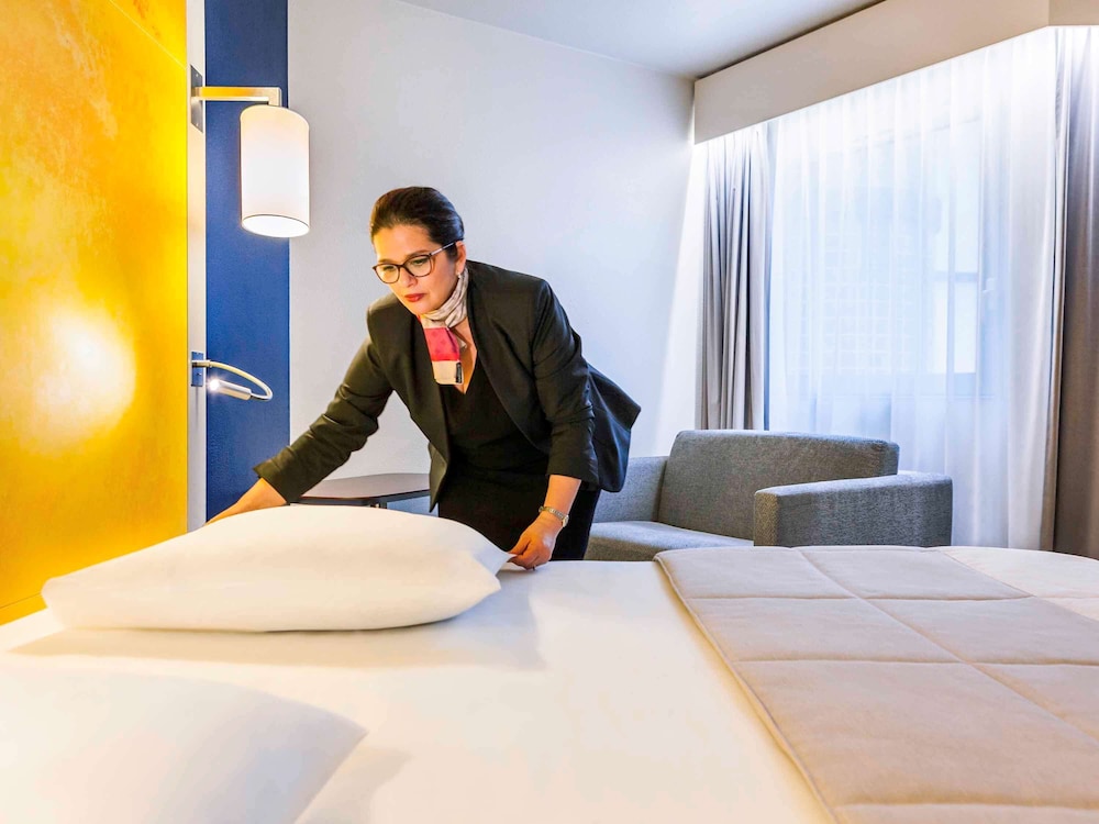 MERCURE ROUEN CENTRE CATHEDRALE 18/76